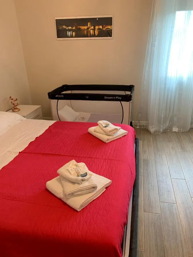 Murari Bra Lounge Apartment Verona