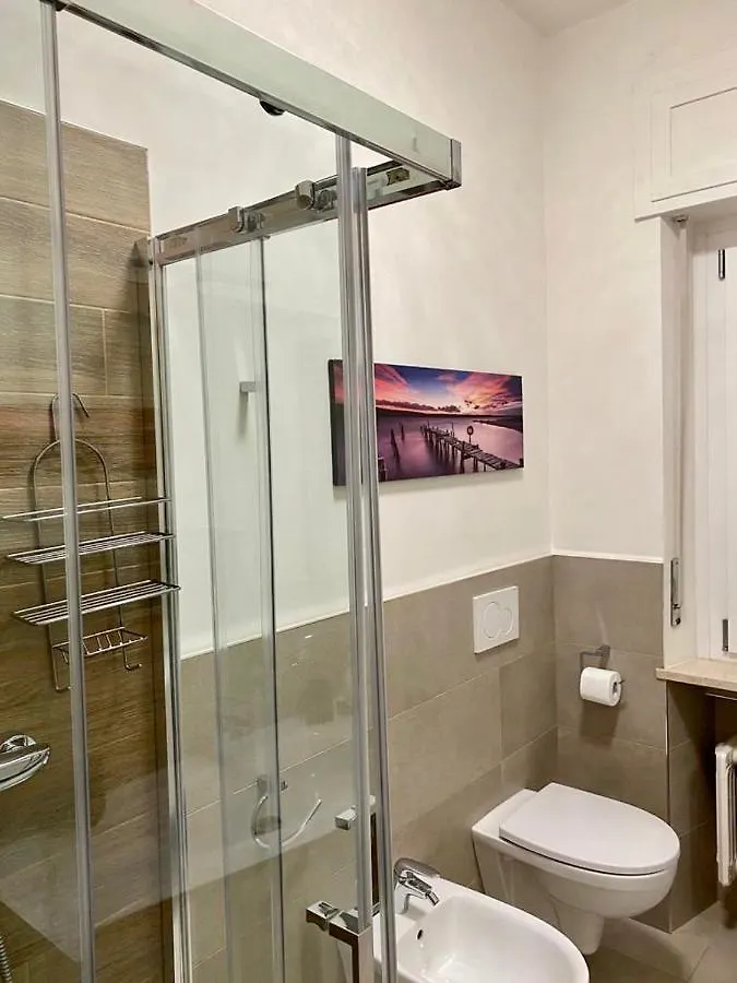 Murari Bra Lounge Daire Verona