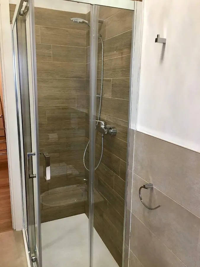 Murari Bra Lounge Daire Verona İtalya
