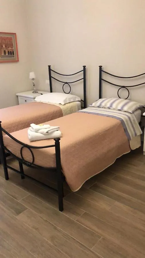 Murari Bra Lounge Daire Verona İtalya